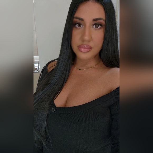 Meet your Posher, Bella 🇮🇹 - Picture 4 of 4